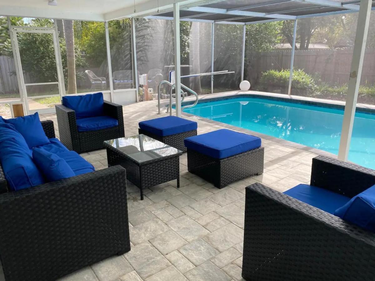 קלירווטר Spacious 5 Bedrooms 3 Bathrooms Family-Friendly Home With Heated Salt Pool מראה חיצוני תמונה